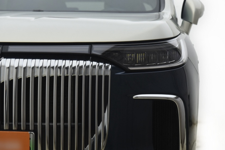 岚图汽车 岚图梦想家 2025款 PHEV 四驱旗舰乾崑版局部细节36