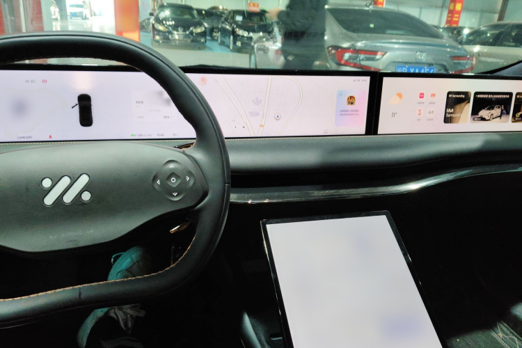 智己汽车 智己L7 2023款 Snake Performance Lite中控内饰7002