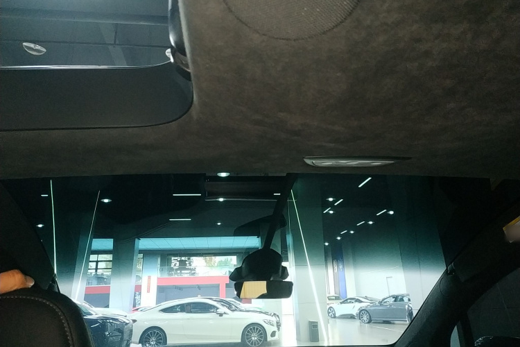 特斯拉 Model X 2023款 双电机全轮驱动版局部细节22