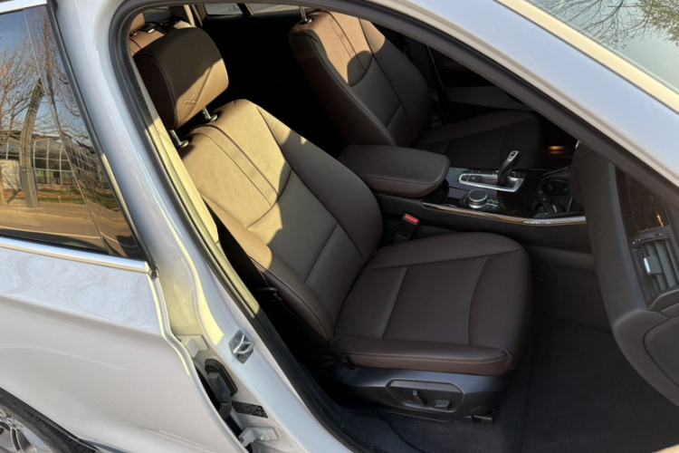 宝马X3(进口) 2014款 xDrive20i X设计套装中控内饰7003