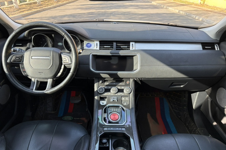 路虎 揽胜极光 2018款 240PS SE 智耀版中控内饰7001