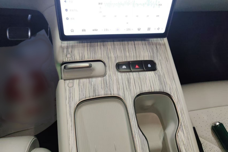 蔚来ET7 2024款 75kWh 行政版局部细节18