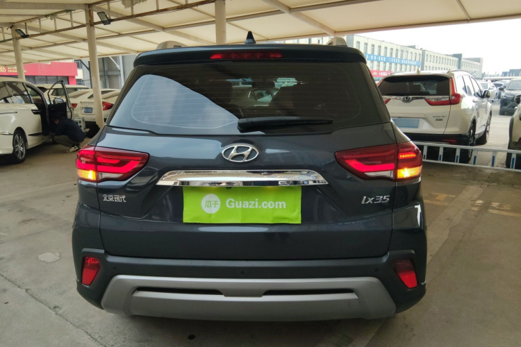 北京现代ix35 2019款 2.0L 自动两驱智勇·畅享版 国VI车身外观6