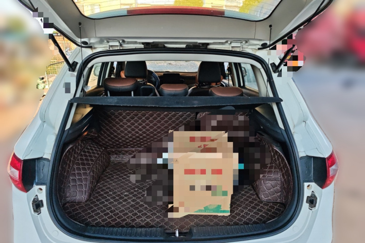 一汽 森雅R7 2017款 1.6L 自动智能型中控内饰23