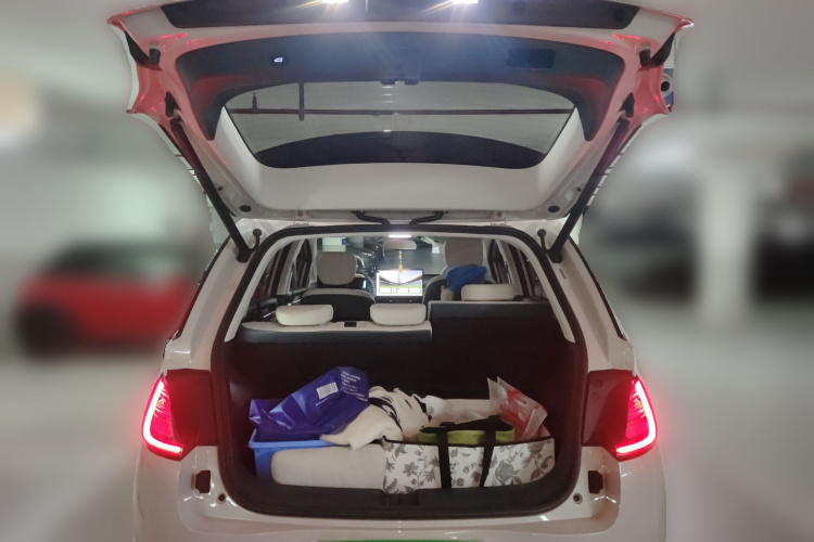 宝骏云朵 2023款 460 Max 灵犀版中控内饰23