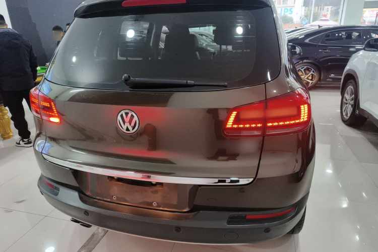 大众 途观 2016款 300TSI 自动四驱豪华版车身外观6