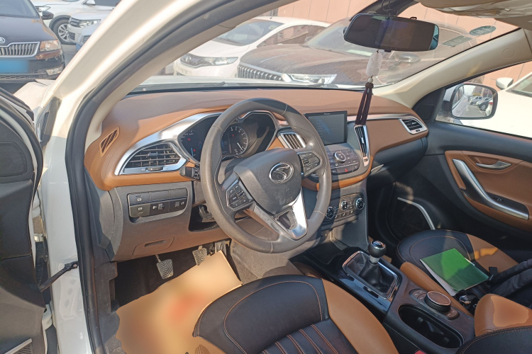 东南DX7 2017款 1.5T 手动凯旋版中控内饰12