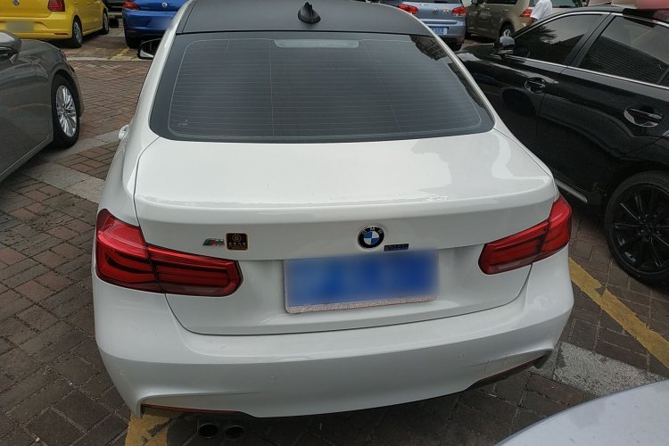 宝马3系 2017款 320Li M运动型车身外观6