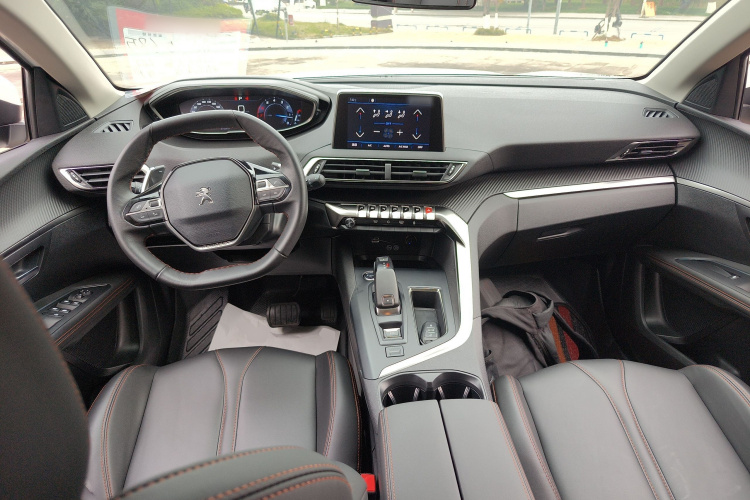 标致4008 2019款 350THP 尝先版中控内饰12