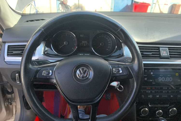 大众 宝来 2018款 1.5L 自动舒适型中控内饰13