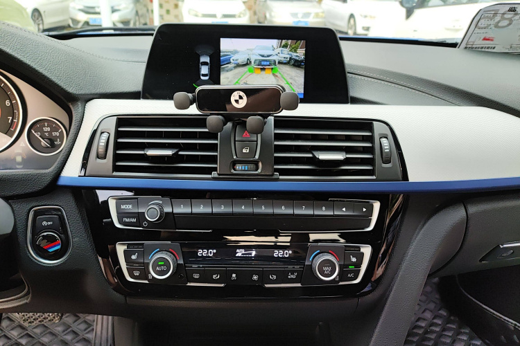 宝马3系 2018款 320i M运动套装局部细节16