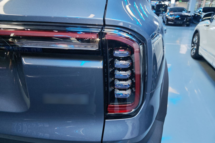 哈弗大狗 2024款 1.5T DCT边牧版车身外观9