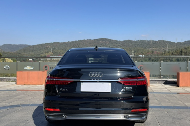 奥迪A6L 2020款 45 TFSI 臻选致雅型车身外观6005