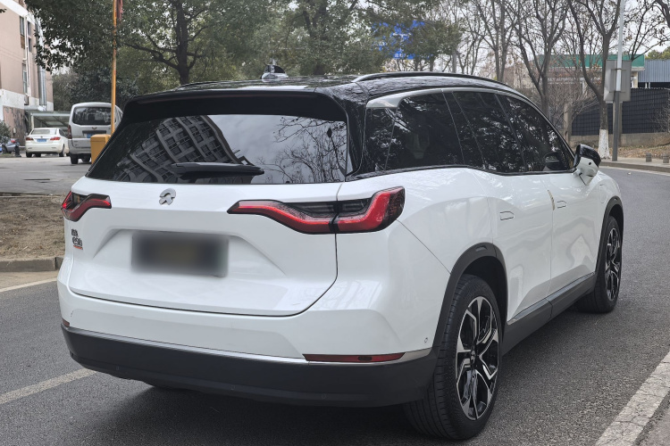 蔚来ES8 2022款 100kWh 签名版 七座车身外观6005