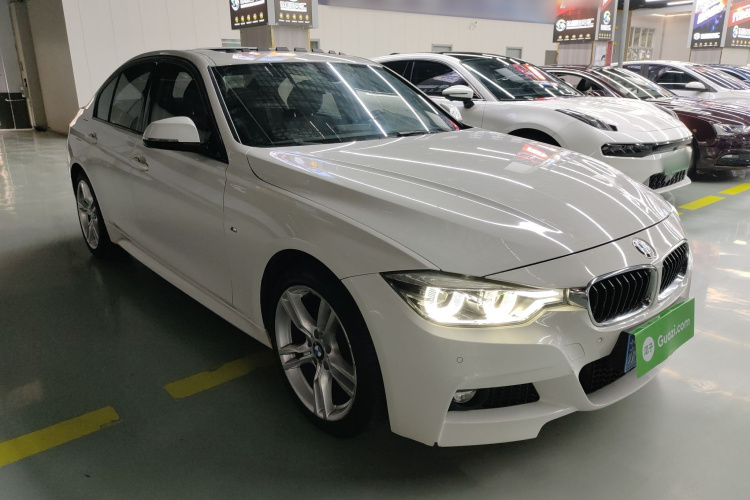 宝马3系 2018款 320i M运动套装车身外观3