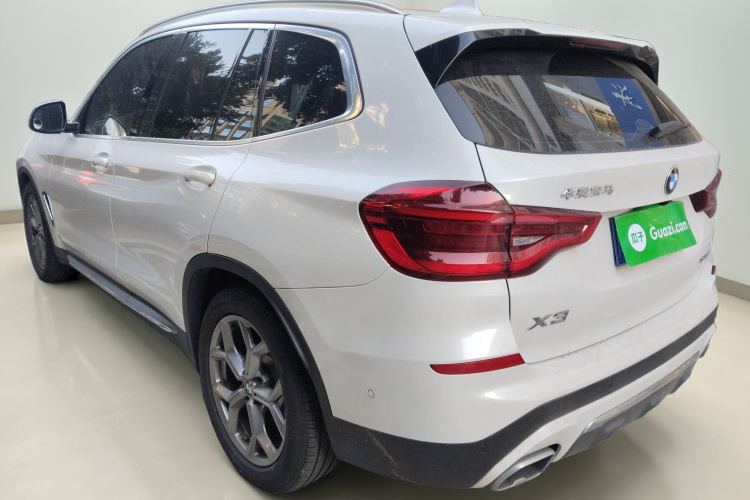 宝马X3 2021款 xDrive28i 豪华套装车身外观5