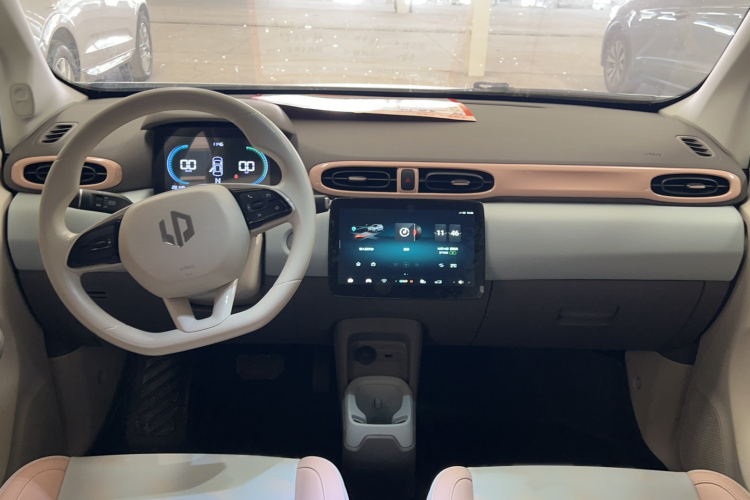 零跑汽车 零跑T03 2024款 310舒享版中控内饰7003