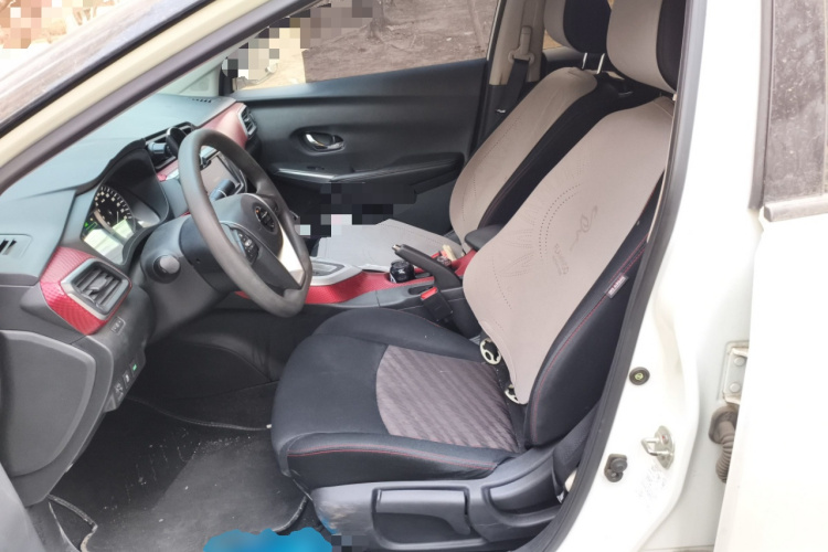 日产 蓝鸟 2016款 1.6L CVT智酷版中控内饰19