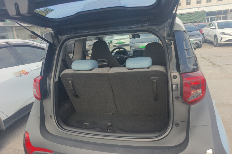 奇瑞 小蚂蚁 2023款 301km 挚爱版 磷酸铁锂局部细节23