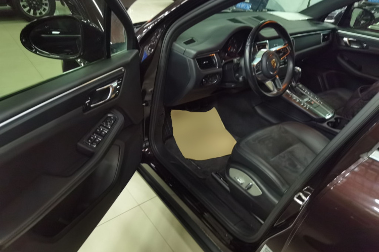 保时捷 2017款  Macan 2.0T中控内饰20