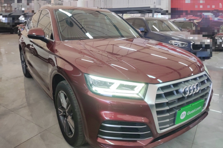 奥迪Q5L 2018款 45 TFSI 尊享时尚型 国VI车身外观3