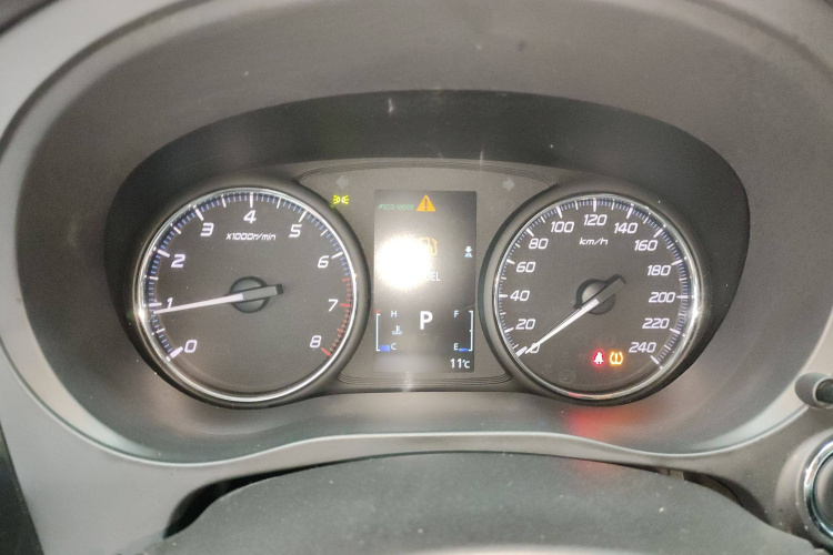 三菱 欧蓝德 2019款 2.0L 两驱畅享版 5座 国V局部细节14