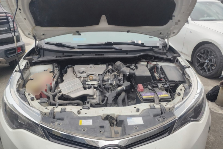 丰田 雷凌 2017款 改款 185T CVT新锐版 国V局部细节24