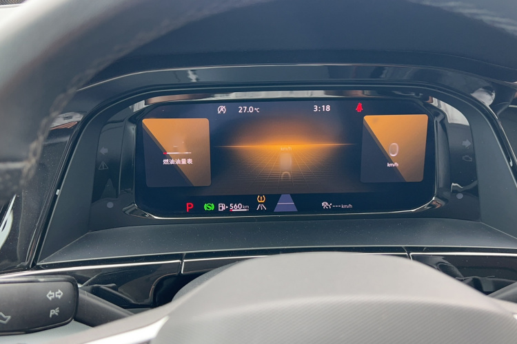 大众 途昂X 2022款 530 V6 四驱尊崇旗舰版中控内饰7004