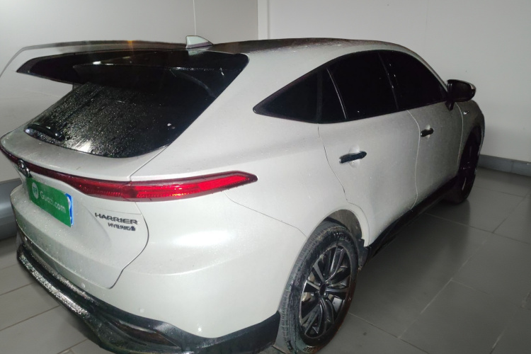 丰田 凌放HARRIER 2022款 双擎 2.5L CVT两驱豪华版车身外观7