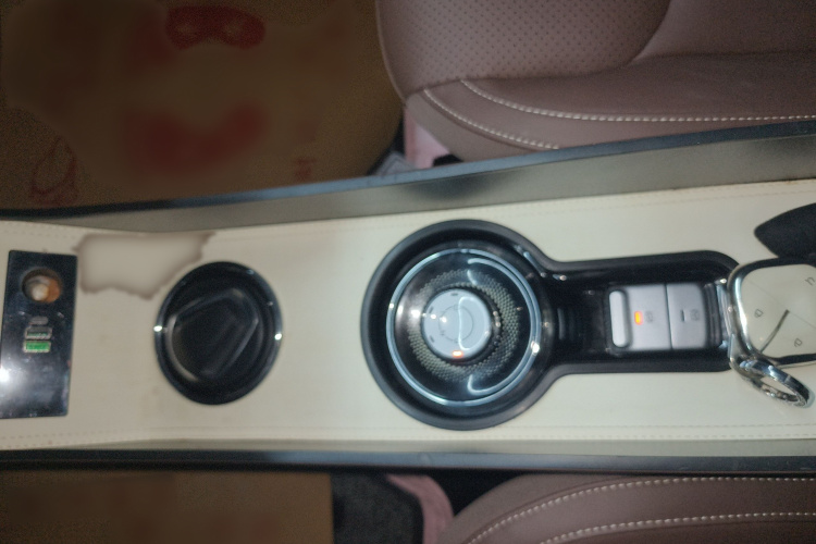 五菱汽车 五菱缤果 2023款 333km 悦享+款局部细节18