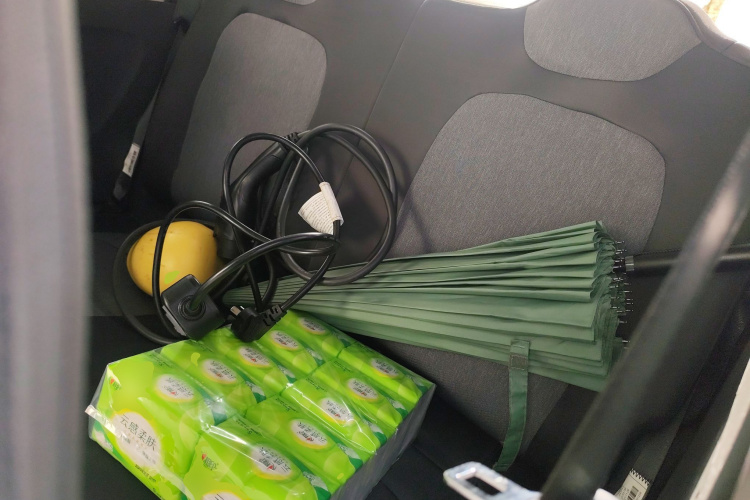 五菱汽车 宏光MINIEV 2021款 马卡龙时尚款 三元锂中控内饰21