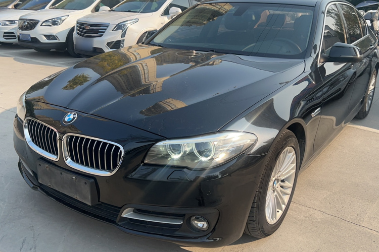 宝马5系 2014款 525Li 领先型车身外观1