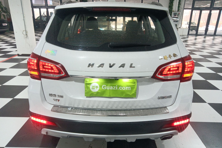 哈弗H6 2018款 红标 运动版 1.5T 手动两驱精英型车身外观6