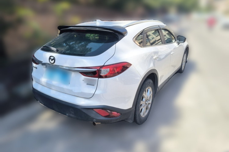 马自达CX-4 2016款 2.0L 自动两驱蓝天品位版车身外观7