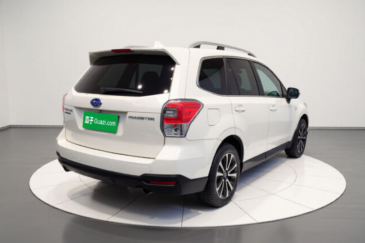 斯巴鲁 森林人 2016款 2.5i 尊贵导航版车身外观7