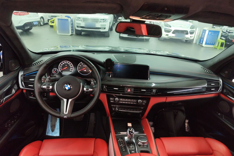 宝马X5 M 2015款 X5 M中控内饰7002