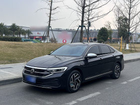 大众 速腾 2023款 300TSI DSG飞越版