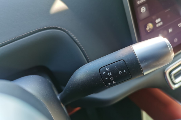 理想汽车 理想L8 2023款 Pro局部细节18