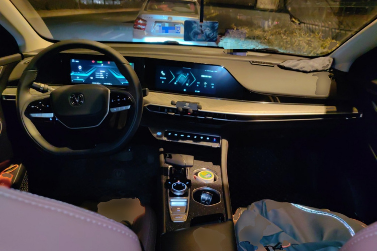 长安 逸动 2022款 PLUS 蓝鲸NE 1.4T GDI DCT旗舰版中控内饰12