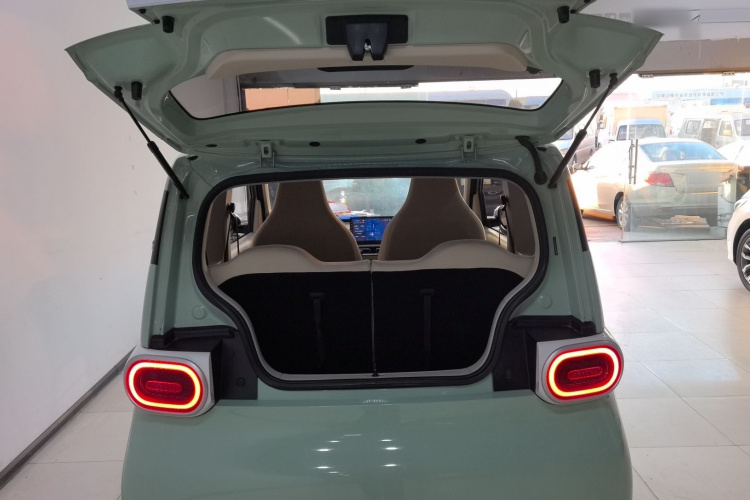 五菱汽车 宏光MINIEV 2024款 第三代 215km 青春版局部细节23