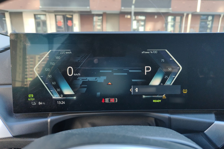 宝马i3 2022款 eDrive 35 L局部细节14