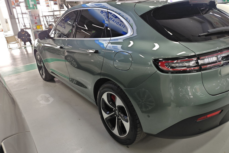 鸿蒙智行 问界M5 2022款 纯电后驱标准版车身外观6003