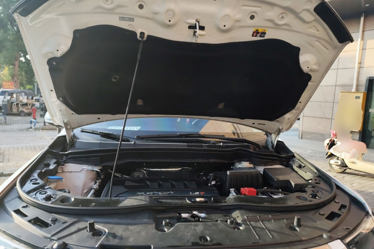 哈弗H6 2017款 蓝标 运动版 1.5T 手动两驱精英型机舱底盘24