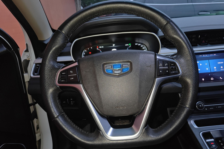 吉利汽车 帝豪 2018款 1.5L CVT向上互联版中控内饰13