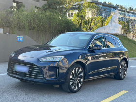 鸿蒙智行 问界M5 2022款 增程后驱标准版