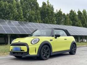 MINI 2023款 改款 1.5T COOPER CABRIO 艺术家
