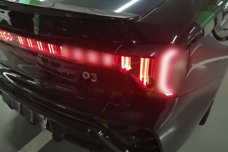 领克03 2025款 2.0TD DCT冠军版Pro车身外观9