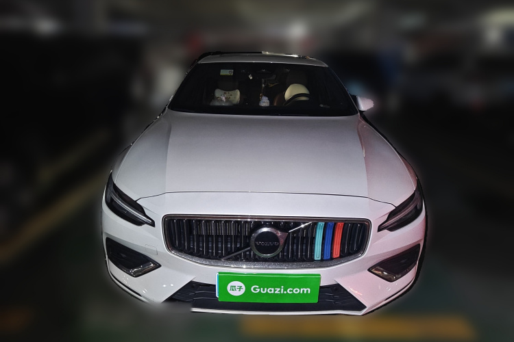 沃尔沃S60 2023款 B4 智远豪华版车身外观6001