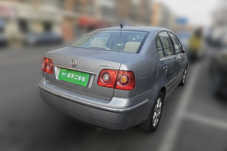 大众 Polo 2009款 劲取 1.6L 自动雅致版车身外观7