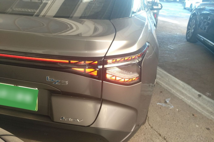 丰田bZ3 2023款 616km 长续航PRO车身外观6006